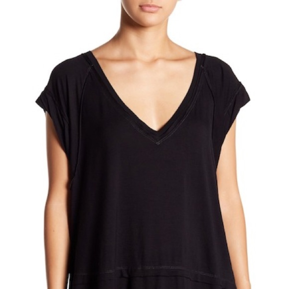 We the free voyage top